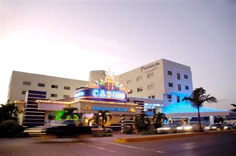 hodelpa gran almirante hotel casino santiago hotel